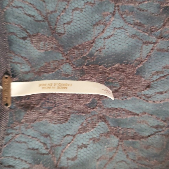 Free People Boho Dark gray with red Floral Print Sleeveless Top Size Large - Picture 2 of 5